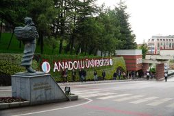 جامعة الأناضول Anadolu Üniversitesi: الكليات والتعليم المفتوح والقبول 2 جامعة الأناضول Anadolu Üniversitesi: الكليات والتعليم المفتوح والقبول 2