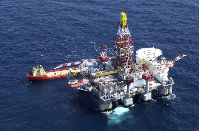 تخصص هندسة البترولPetroleum engineering major