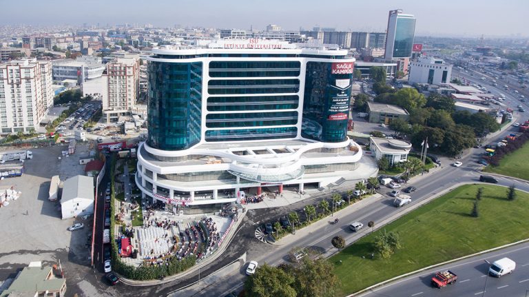 جامعة استينيا – İstinye Üniversite