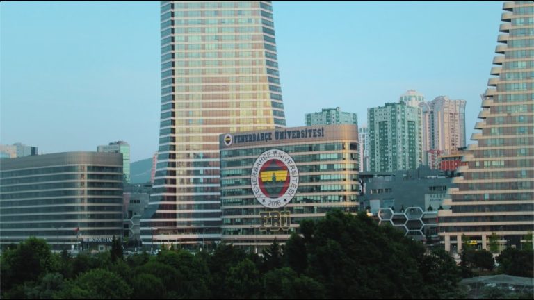 جامعة فنار بهتشه Fenerbahce University