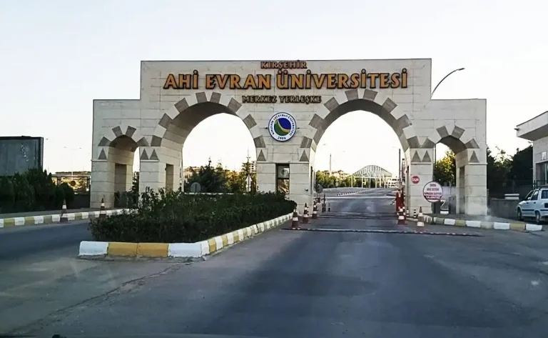 جامعة اهي افران – Ahi Evran Üniversitesi